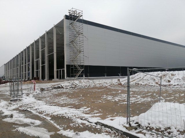 Budowa hali magazynowej